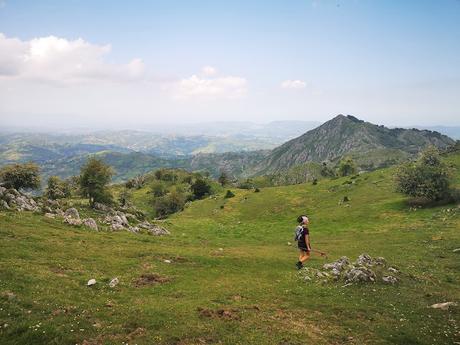 Integral a la Sierra de Peñamayor desde Les Praeres