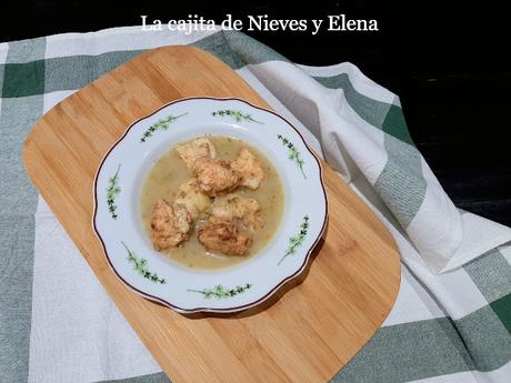 Buñuelitos de merluza en salsa verde