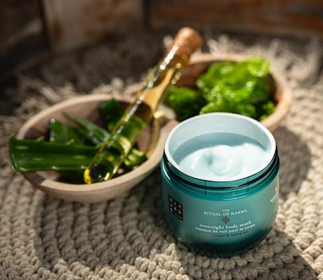 Rituals Renueva y Mejora La Línea The Ritual of Karma body-mask