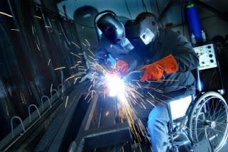 Descubre la nueva Formación Profesional (FP): Más prácticas y mejor inserción laboral Descubre la nueva Formación Profesional (FP): Más prácticas y mejor inserción laboral