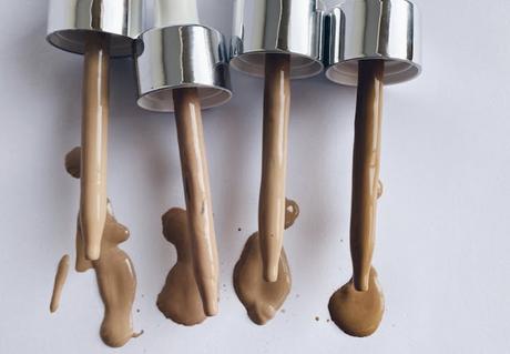 El gotero puede tocar la piel