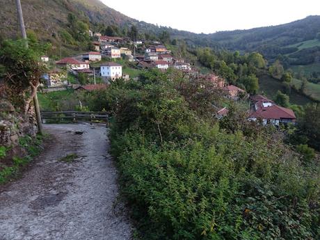 Viḷḷamayor-Braña´l Vaḷḷe-Vicenturo-Picu Redondo-Braña´l Pibidal