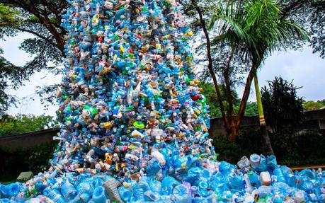La ONU propone eliminar primero los plásticos innecesarios para avanzar con cambios en la reutilización, el reciclaje y la diversificación