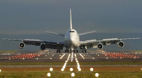 La aviación contribuye a las emisiones de CO2