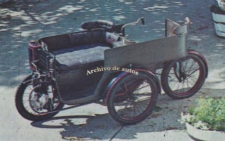 Sunbeam-Mabley de 1901 con cuatro ruedas en forma de diamante