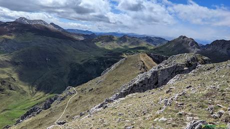 Iniciando el descenso desde la Tesa