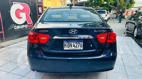 Hyundai elantra 2010