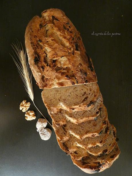 Hogaza de Pan con Higos y Nueces