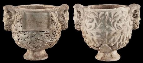 Columbarium, urnas en columbario en la antigua Roma