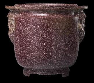 Columbarium, urnas en columbario en la antigua Roma