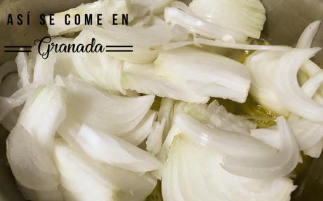 Chipirones con cebolla