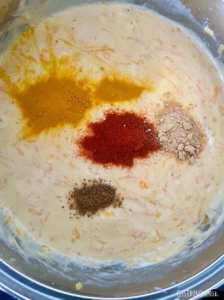 Salsa de queso Cheddar, la salsa definitiva para “dipear”