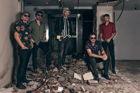 Pequeño Salto Mortal, inspirados por Tom Petty en ‘Un tipo de palabra’