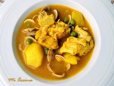 CAZUELA DE RAYA CON ALMEJAS, PATATAS Y CHICHAROS