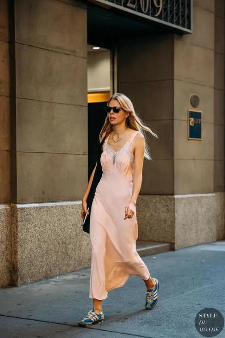 Ropa cómoda y holgada para combatir el calor del verano Ropa cómoda y holgada para combatir el calor del verano