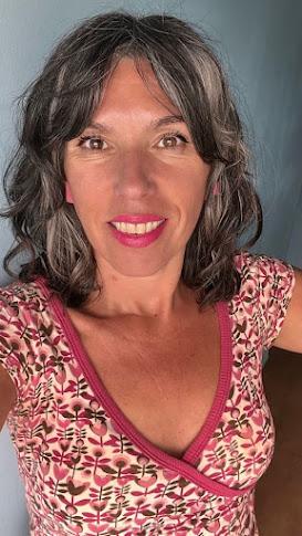 pendientes rosa puestos 02 Nuevas adquisiciones en mi colección de pendientes 04