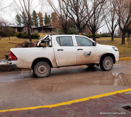 En Piedra del Águila el Wiñoy Chripantü se prepara bajo la lluvia