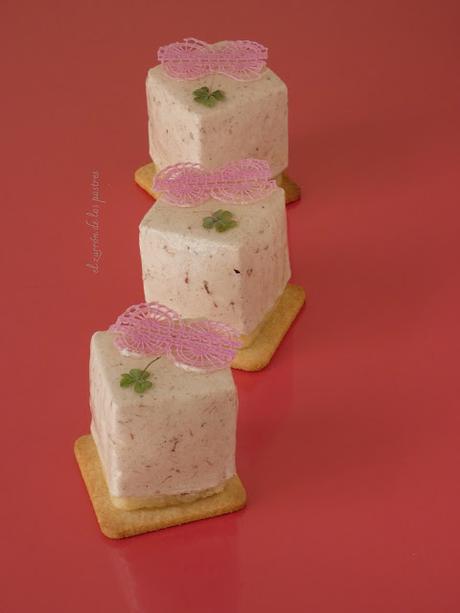 Semifrío cuadrado Fresa y Limón