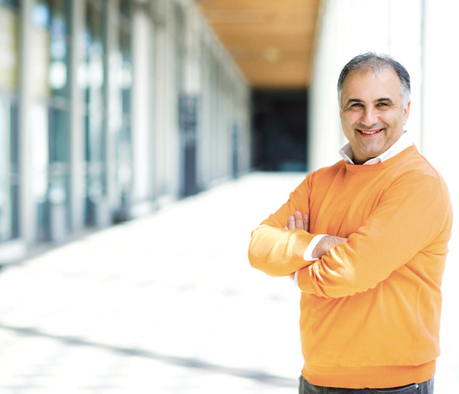 El 79% de los jóvenes españoles reconoce gastar más de lo que ingresa cada mes, según Alfio Bardolla El 79% de los jóvenes españoles reconoce gastar más de lo que ingresa cada mes, según Alfio Bardolla