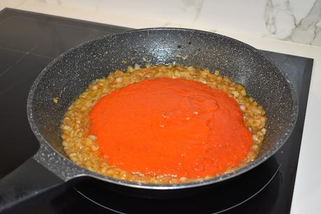 Albóndigas con salsa de tomate