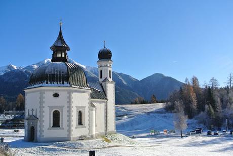 17 atracciones turísticas principales en Innsbruck y Easy Day Trips Capilla Seekirchl en Seefeld