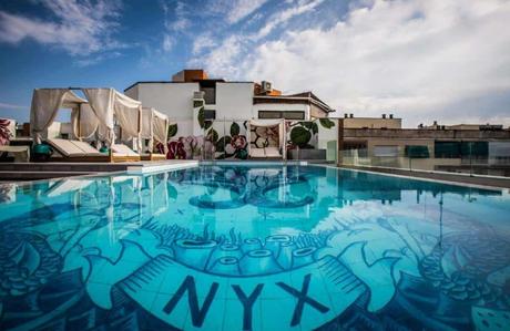 Los 10 mejores hoteles con piscina en Madrid nyx-hotel-madrid-by-leonardo-hoteles