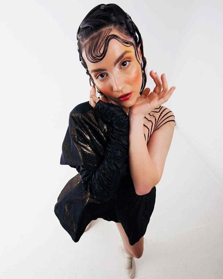 Fitasha publica ‘Espabilé’, un himno a la independencia musical