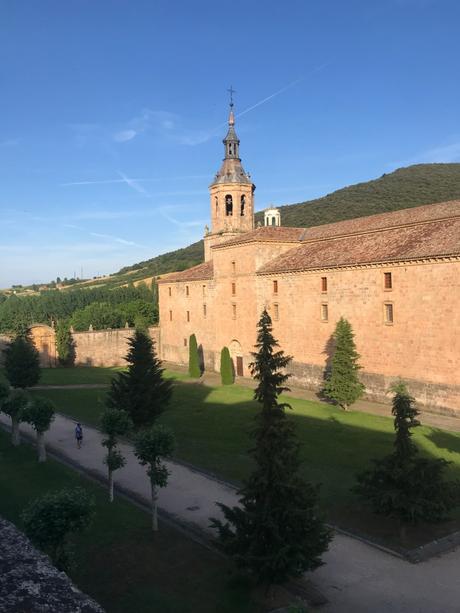 LA CUNA DEL IDIOMA ESPAÑOL. Informe para la Academia Norteamericana de Literatura Moderna Internacional. Por Nery Santos LA CUNA DEL IDIOMA ESPAÑOL. Informe para la Academia Norteamericana de Literatura Moderna Internacional. Por Nery Santos