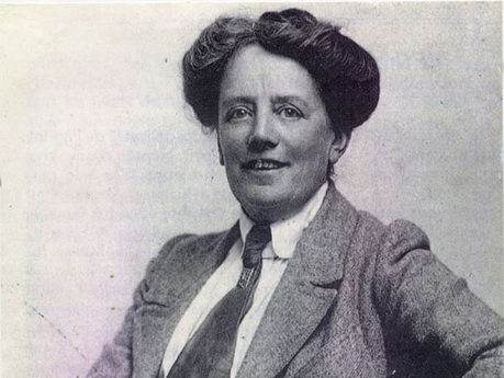 Viaje Musical por un Año: Trío para piano, violín y violonchelo- E.Smyth Viaje Musical por un Año: Trío para piano, violín y violonchelo- E.Smyth