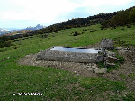 Les Bedules-Picu del Antiguu (Colláu Zorru)-Cazoli