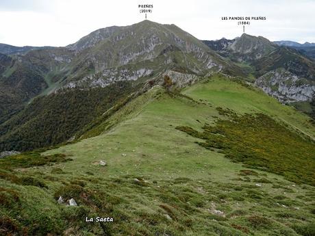 Les Bedules-Picu del Antiguu (Colláu Zorru)-Cazoli