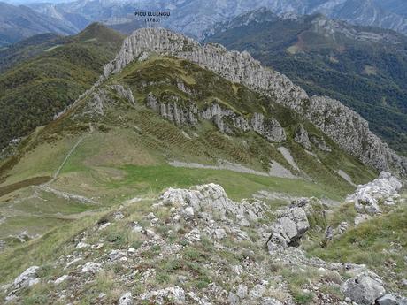 Les Bedules-Picu del Antiguu (Colláu Zorru)-Cazoli