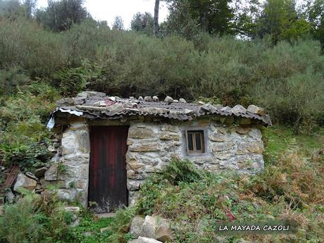 Les Bedules-Picu del Antiguu (Colláu Zorru)-Cazoli