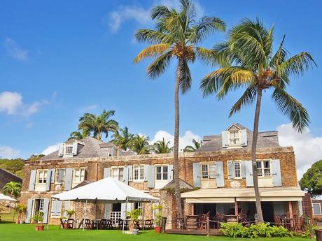 Edificio histórico en el Parque Nacional Nelson ?? s Dockyard