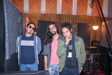 ‘Caretaker’ y ‘501’ aon los sencillos debut de la banda de rock colombiano RADIOSANTAFE. RADIOSANTAFE 2