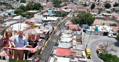 Alcalde Enrique Galindo inaugura calle en San Luis Potosí y promete seguir con obras viales integrales.