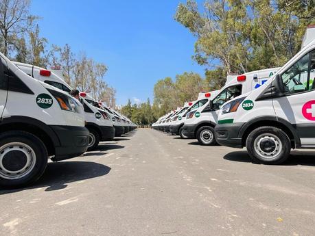 Nuevas ambulancias modernas reforzarán la atención médica en los municipios: SSPCE