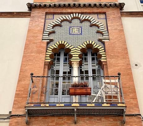 El edificio de la calle Almansa números 11 y 13.