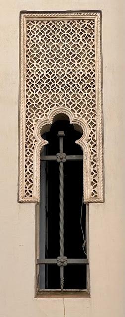 El edificio de la calle Almansa números 11 y 13.