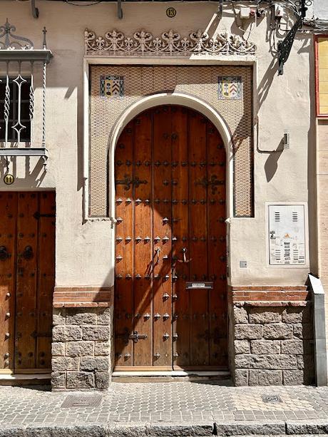 El edificio de la calle Almansa números 11 y 13.
