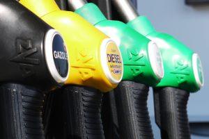 El consumo de Combustible en Camiones: Optimizando el rendimiento del diésel en Vehículos Pesados