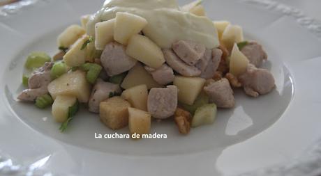 ENSALADA DE APIO, POLLO Y MANZANA Ó ENSALADA WALDORF