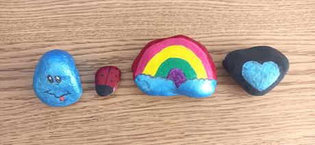 Actividad: Pintamos y Decoramos Piedras Actividad: Pintamos y Decoramos Piedras