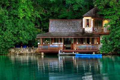 GALERIAS RUSTICAS EN JAMAICA