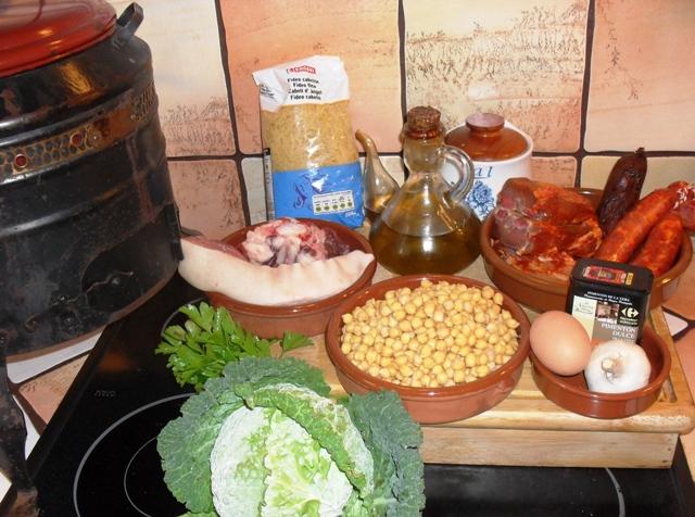 GASTRONOMIA REGIONAL....(COCIDO LEBANIEGO).-