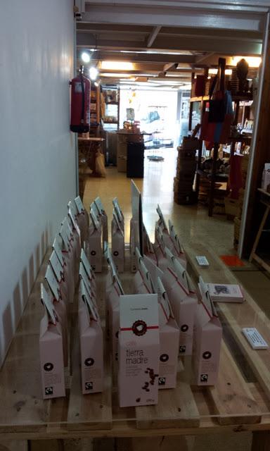 fotos de la presentación del Café de Comercio Justo Tierra Madre