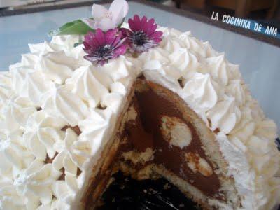 TARTA  BOMBÓN SORPRESA DE MOUSSE