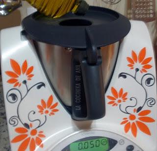 CHAMPIÑONES RELLENOS Y  VIAJE A MÓN SANT BENET