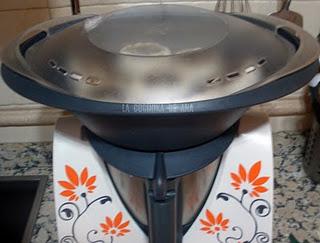 CHAMPIÑONES RELLENOS Y  VIAJE A MÓN SANT BENET