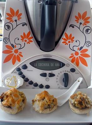 CHAMPIÑONES RELLENOS Y  VIAJE A MÓN SANT BENET